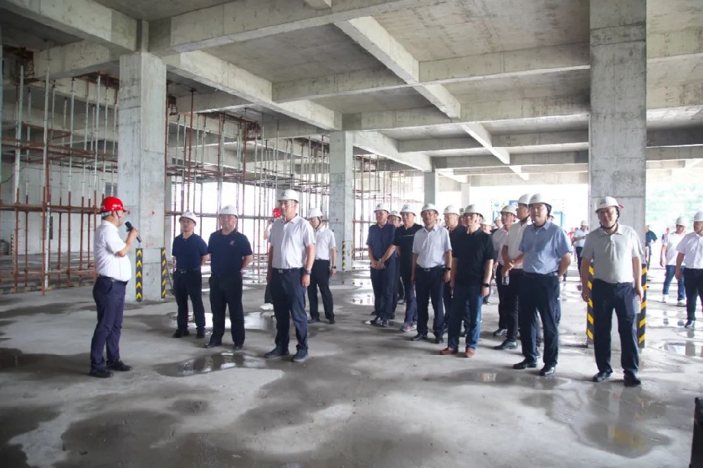 fun88集团召开建筑工程质量安全生产专题会议